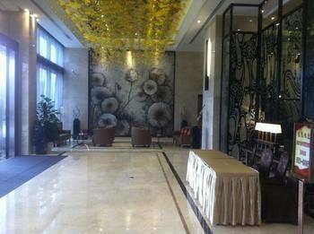 Rising Hotel Чунцин Екстериор снимка